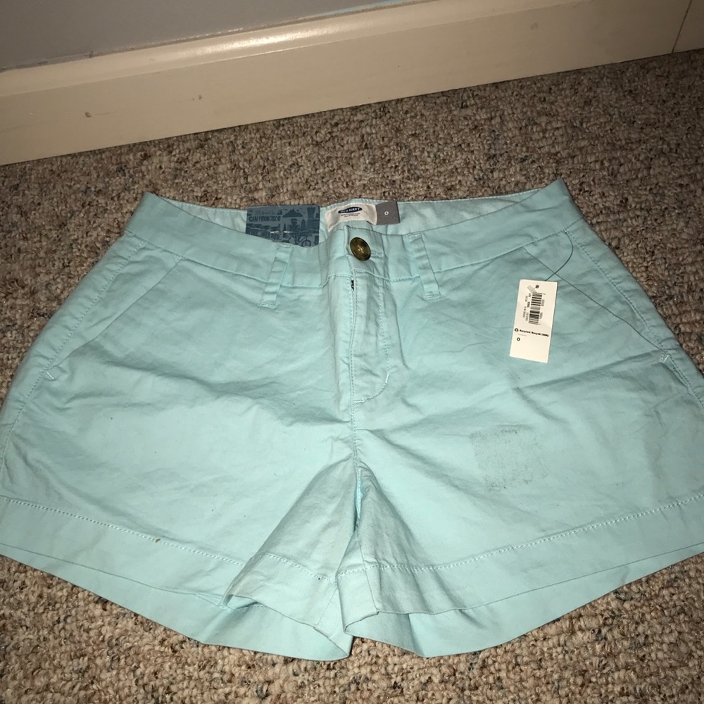 Never worn Old navy shorts